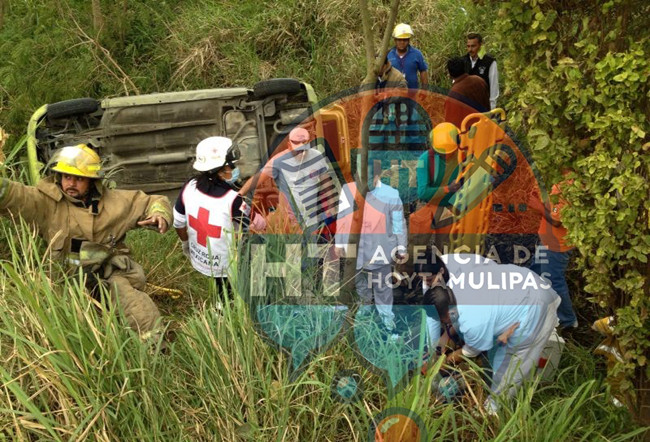 Taxista sufre accidente en Altamira 