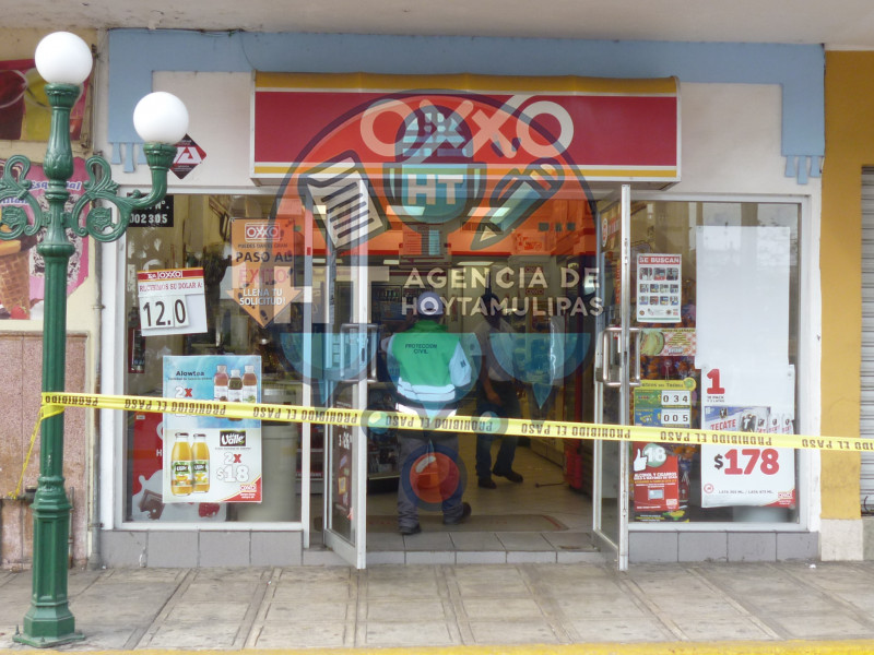 Explosin en cafetera de tienda OXXO en Tampico