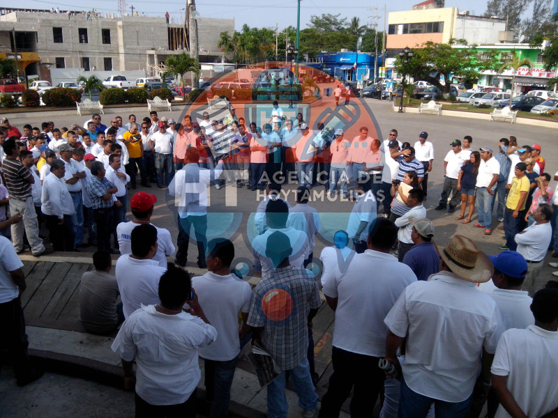 Se amparan 400 conductores del sur de Tamaulipas